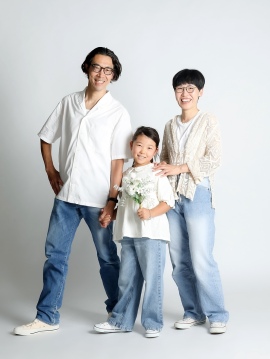 gallery_family_t_2026_6