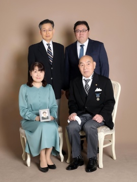 gallery_family_t_2026_24